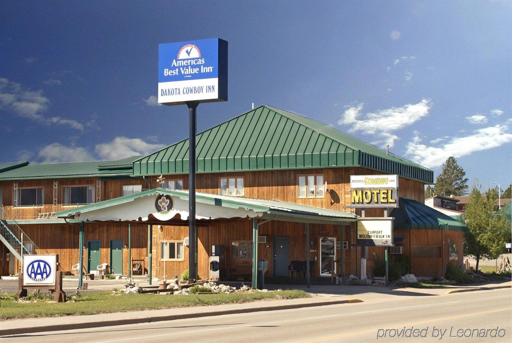 Dakota Cowboy Inn Кастер Екстер'єр фото